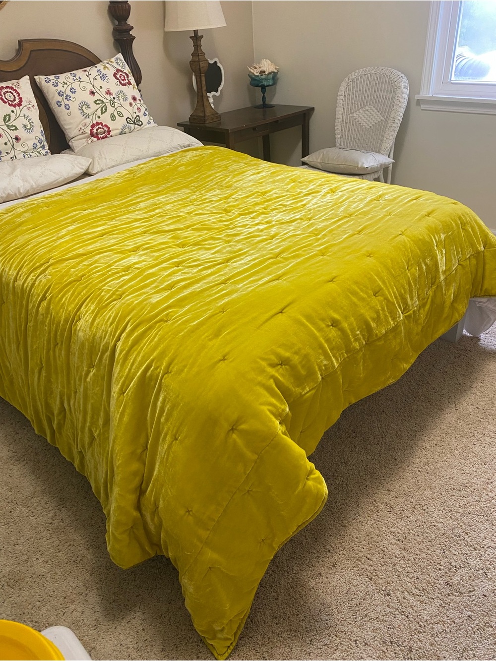 Opalhouse Bright Yellow Velvet Comforter (Full)